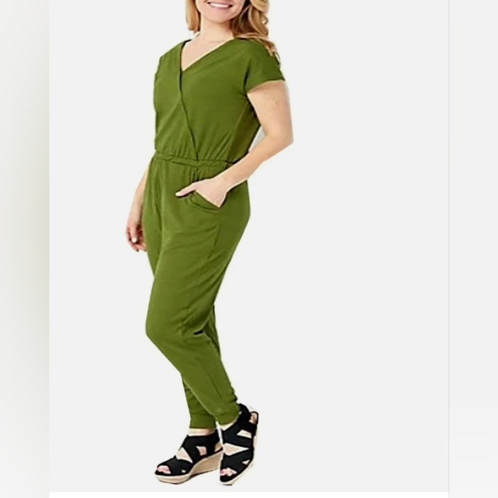 Cuddl Duds Olive Green Short Sleeve Jumpsuit